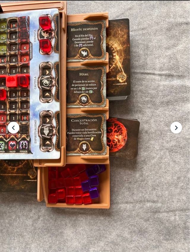 Tablero jugador Tainted grail King of Ruins y TG