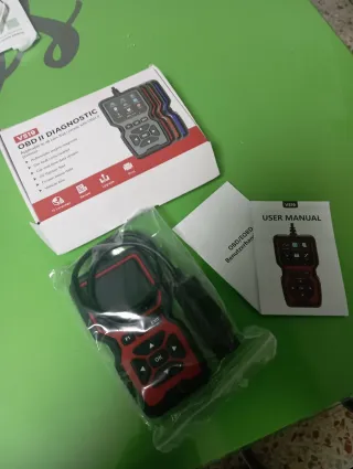 V519 Lector OBD II Diagnóstico Coche máquina