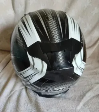 Casco MT Integral Talla L con Gafas