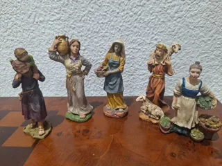5 Figuras Belén Pintadas a Mano