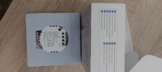 Control persiana Wi-Fi Meross MR5100