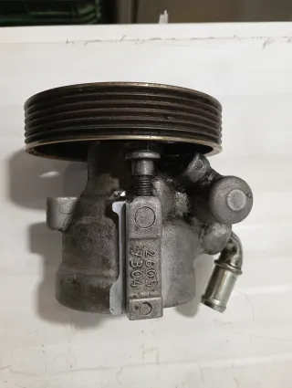 Bomba Dirección Peugeot/Citroën 9638668180