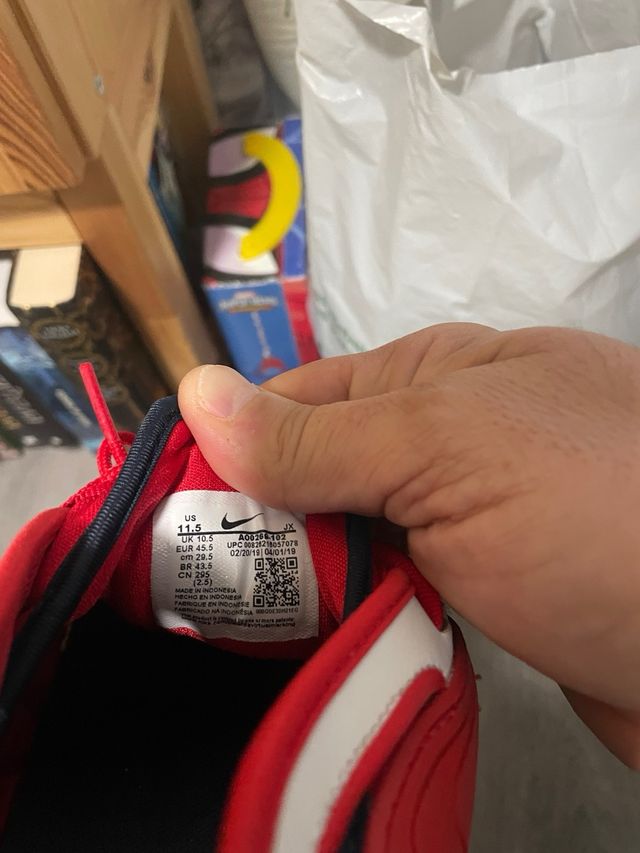 Zapatillas Nike Zoom 2K Rojas y Blancas