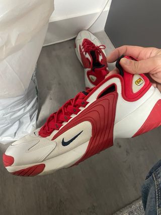 Zapatillas Nike Zoom 2K Rojas y Blancas
