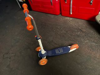 Patinete 3 ruedas infantil azul y naranja