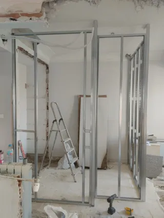 Reformas:  Número de contacto 672992914 maxi