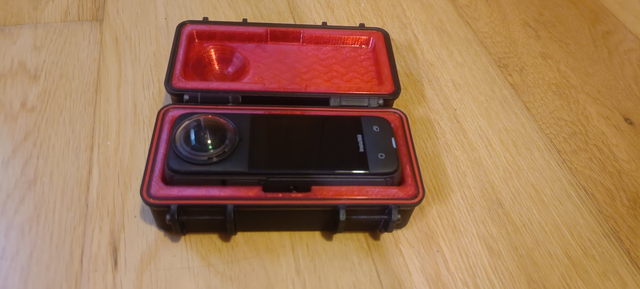 Custodia rigida da viaggio per Insta360 X4