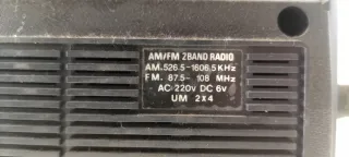 Radio Transistor FM/AM Portátil