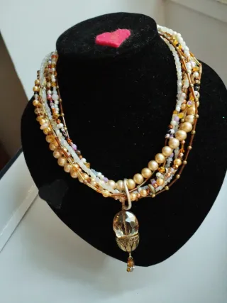 Collana perle e perline