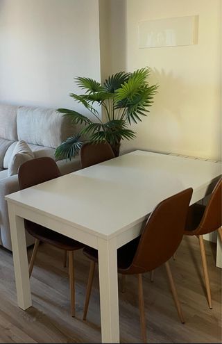 Mesa comedor extensible blanca- 1,30 a 1,90 metros