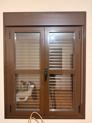 6 Ventanas aluminio Climalit con persiana