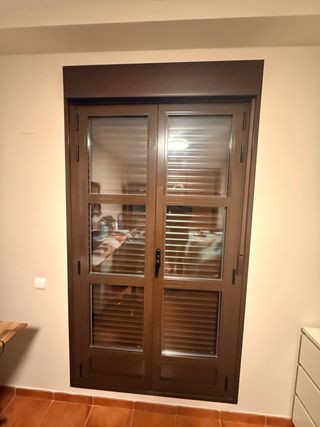 6 Ventanas aluminio Climalit con persiana