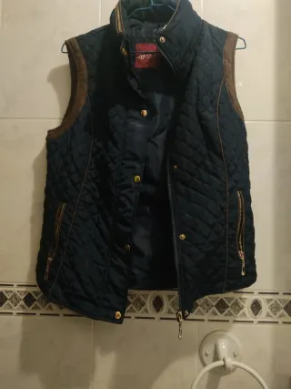 Chaleco acolchado mujer azul y marrón