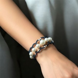 Pulsera de perlas y cuentas azules