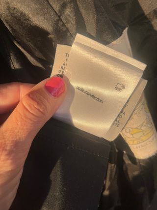 Plumífero largo Moncler negro. Talla 4 Original