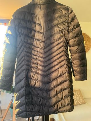Plumífero largo Moncler negro. Talla 4 Original