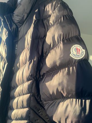 Plumífero largo Moncler negro. Talla 4 Original