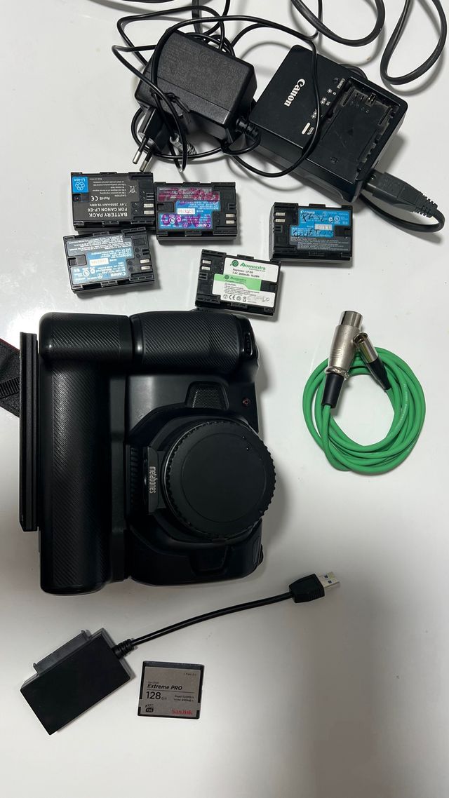 Blackmagic Pocket 4K+grip+metabones sb+card 128gb