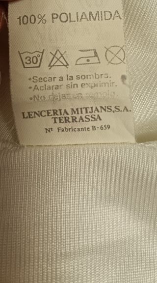 Camisón blanco con encaje
