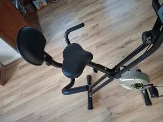Bicicleta statica pieghevole