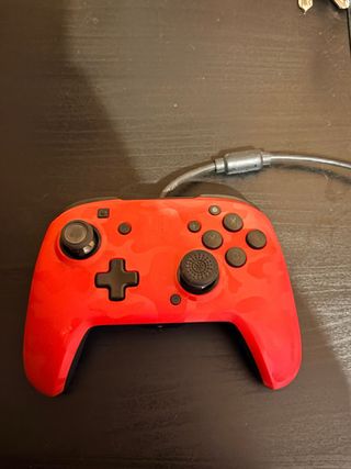 Mando Nintendo Switch Rojo Camuflaje