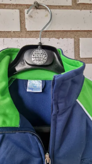 Conjunto deportivo niño 7-8 años