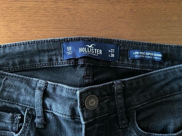 Pantalón pitillo negro Hollister