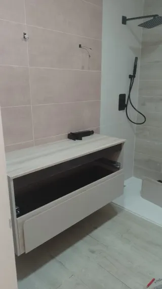 Reformas  Número de contacto:672992914 ( maxi)