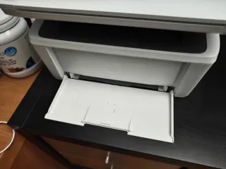 Impresora HP LaserJet Pro MFP M28w