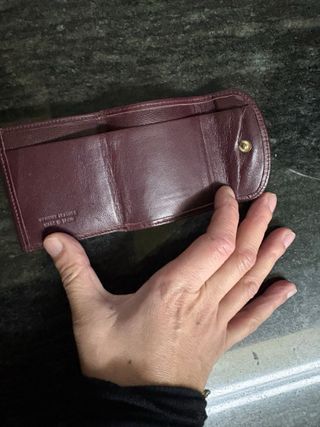 Monedero billetero piel morado