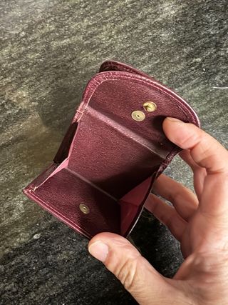 Monedero billetero piel morado