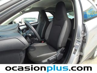 Toyota Aygo X Cross 1.0 VVT-I Play 53 kW (72 CV)