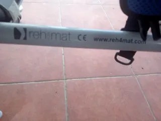 Hamaca de baño para persona con movilidad reducida