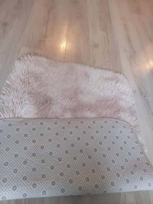 Alfombra suave habitación baño