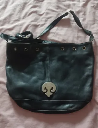 Bolso cubo piel negro