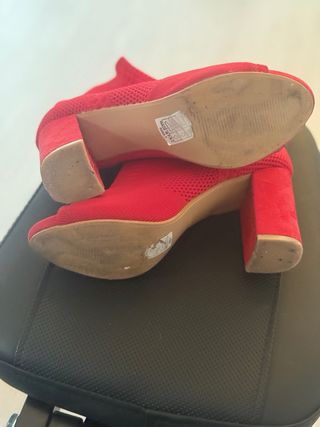 Sandalias Rojas Peep Toe Tacón