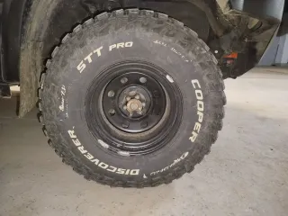 Neumático Cooper STT Pro 33x12.5 R15