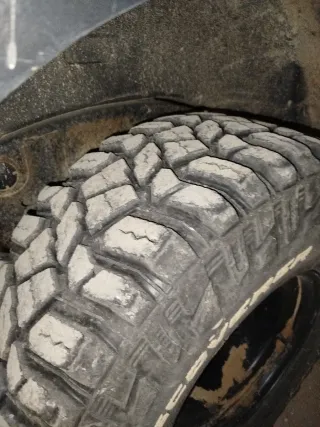 Neumático Cooper STT Pro 33x12.5 R15