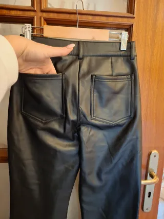 Pantaloni donna neri