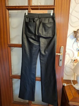 Pantaloni donna neri