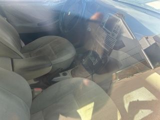 Lancia Lybra 2003.    URGE !!!