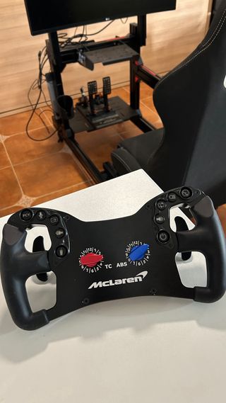 Volante Ascher Racing McLaren Artura GT4