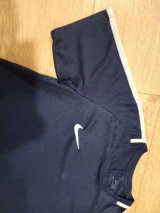 Camiseta Nike Dri-Fit Azul Marino