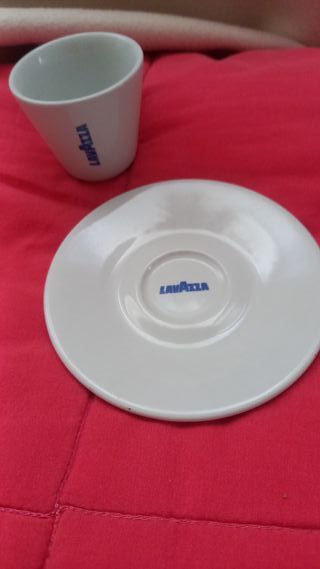 Tazzina caffè Lavazza con piattino Tognana