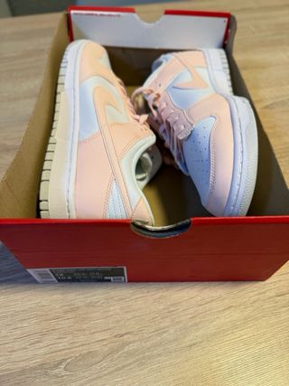 Nike Dunk Low Rosa y Blanco 44,5 (original)