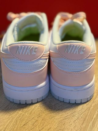Nike Dunk Low Rosa y Blanco 44,5 (original)