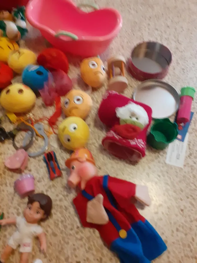 Lote de juguetes varios / colección