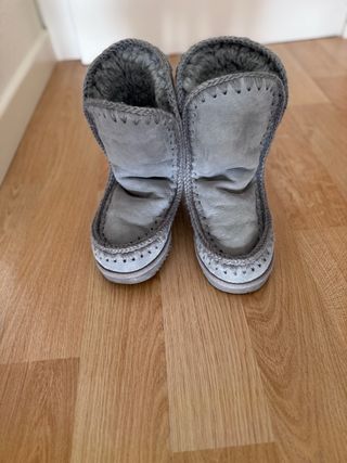 Botas Mou grises