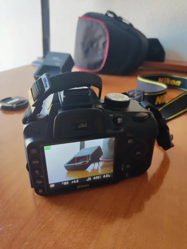Fotocamera reflex Nikon D3200 come nuova