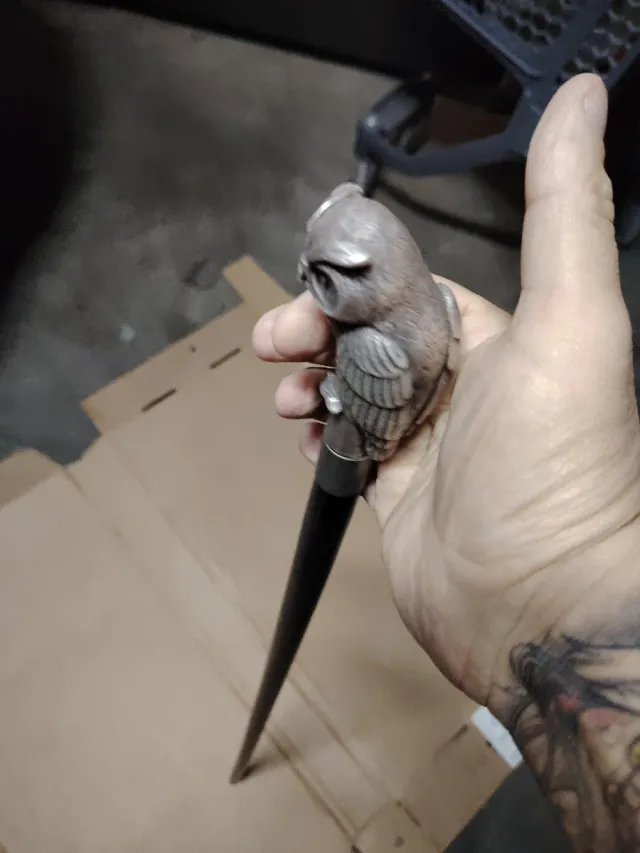 Bastone da passeggio con testa di gufo